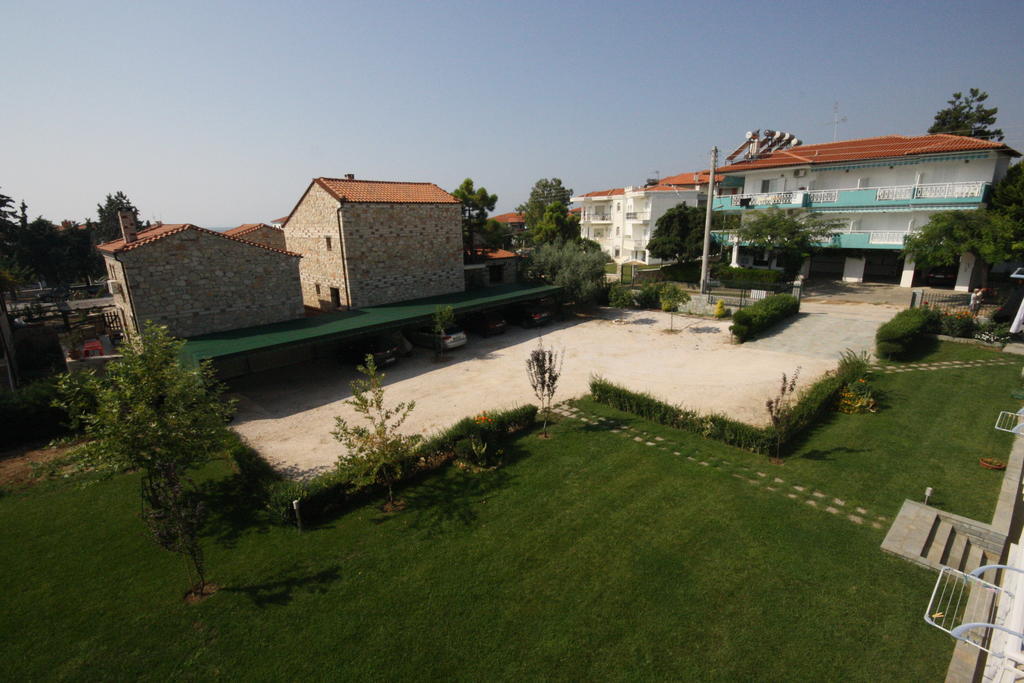 Pavloudis Apartments Psakoudia Exterior photo
